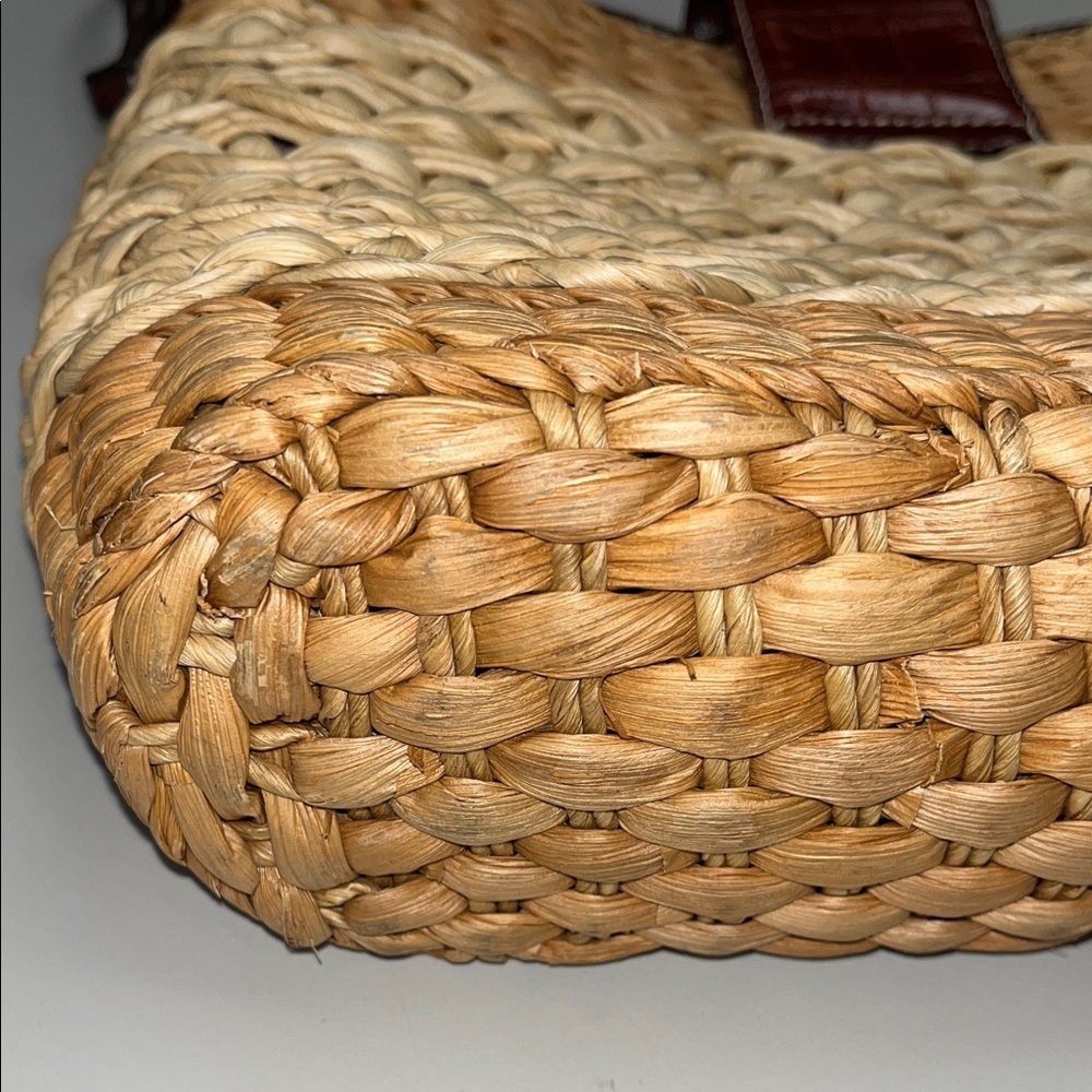 Brighton Tan and Brown Woven Shoulder Bag / gorgeous - Picture 9 of 16